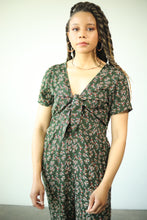 Load image into Gallery viewer, Green Floral print jumpsuit