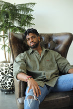 Load image into Gallery viewer, Carhartt Shirt