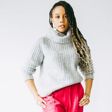 Load image into Gallery viewer, Turtleneck Knit